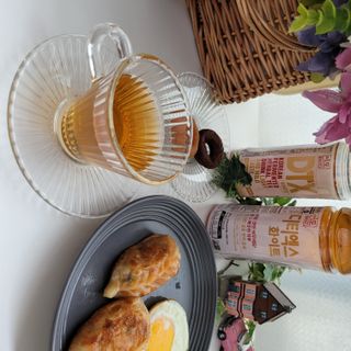 이도 발효한차 디티엑스 음료500ml 2종set 총 40개입블랙 20개입+화이트 20개입 — 5점을 준 리뷰어가 2021년 7월 올린 사용 사진