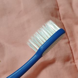 리퀴덴트 오랄케어 온가족용 리퀴덴트 더더 오랄케어 무불소 치약 + 임상시험완료 이중 미세 엠보싱 칫솔 올데이세트 — 5점을 준 리뷰어가 2020년 12월 올린 사용 사진
