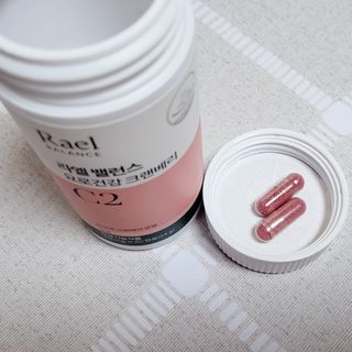 라엘 밸런스 3종 (질 건강 리스펙타 프로바이오틱스, 월경케어 보라지유, 요로건강 크랜베리) 랜덤 증정 1개 — 5점을 준 리뷰어가 2022년 12월 올린 사용 사진