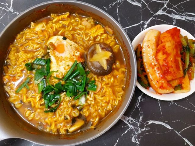 셰프애찬 알타리김치 총각김치 1kg 리뷰 사진