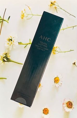 [NEW 탄력유턴 아이크림] AHC 유스 래스팅 리얼 아이크림 포 페이스 — 5점을 준 리뷰어가 2021년 2월 올린 사용 사진