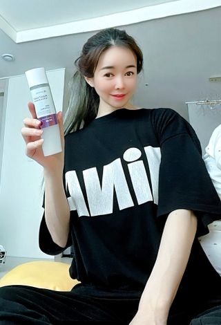 리더스코스메틱 리더스 퍼스트 샷 액티브 에센스 에이지 컨트롤 — 5점을 준 리뷰어가 2021년 12월 올린 사용 사진