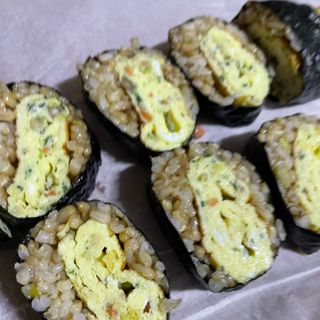 해풀잎 누구나 김밥*1ea [(혼합야채 35g *1ea,  김밥김 (5g, 5ea),  양념간장 (6g, 5ea), 참기름(5g, 2ea)] — 5점을 준 리뷰어가 2022년 7월 올린 사용 사진