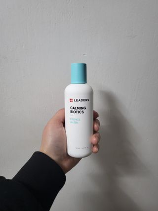 리더스코스메틱 리더스 카밍 바이오틱스 에센스 워터 — 4.5점을 준 리뷰어가 2021년 12월 올린 사용 사진