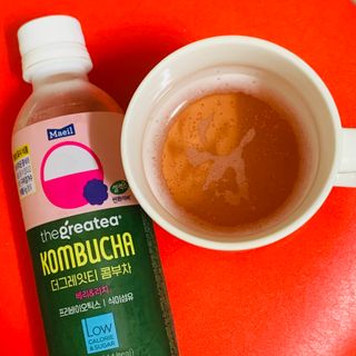 더그레잇티 콤부차 [매일유업] 더그레잇티 44kcal 콤부차 300ml *12개입 (오리지널 6개+베리리치 6개) — 3점을 준 리뷰어가 2023년 8월 올린 사용 사진