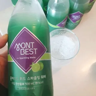몽베스트 Montbest with Sparkling water Lime20병 — 5점을 준 리뷰어가 2023년 2월 올린 사용 사진