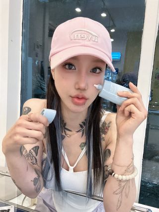 아이레시피 마일드 히알루로닉 모이스트 업 선스크린 SPF50+ PA++++ — 5점을 준 리뷰어가 2023년 6월 올린 사용 사진