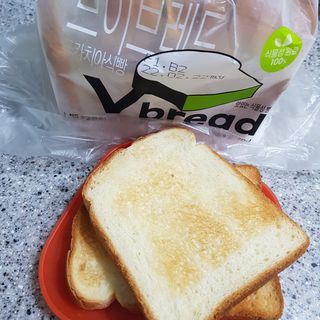 롯데제과 Vbread 포카치아식빵1개 + 미니식빵 1개 + 머핀 2개 세트 — 5점을 준 리뷰어가 2021년 9월 올린 사용 사진