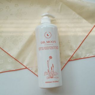 프리[닥터문] 유산균 락토케어 질경초 여성청결제 1000ml (젤타입) — 5점을 준 리뷰어가 2022년 5월 올린 사용 사진