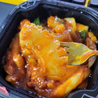 한성기업 무볼레 닭떡볶이+해물떡볶이 2종 세트 — 5점을 준 리뷰어가 2021년 10월 올린 사용 사진
