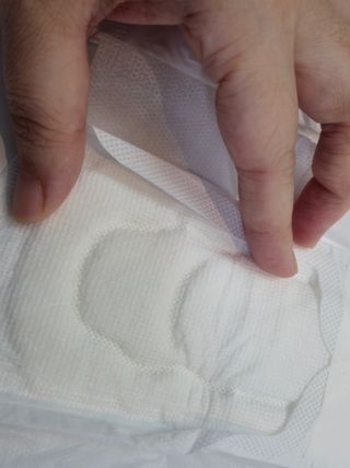 나우[템포] 템포 패드 내추럴 순면 생리대 SET(중형 슬림 + 대형 + 라이너) — 5점을 준 리뷰어가 2024년 4월 올린 사용 사진