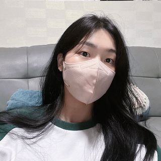 애니가드 셋업메베마스크 (대형 4컬러 + 중형 4컬러) — 5점을 준 리뷰어가 2022년 4월 올린 사용 사진