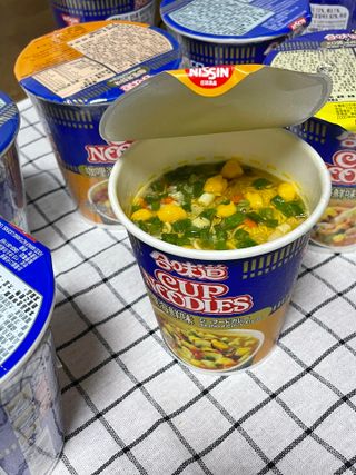NISSIN 닛신 컵누들  4종 - 씨푸드오리지날, 씨푸드 스파이시, 씨푸드 커리, 씨푸드 XO소스 — 5점을 준 리뷰어가 2022년 3월 올린 사용 사진