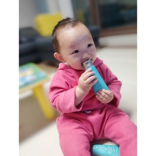 치과에서 쓰는 치약 _ 라벨제로 저불소 꼬마, 키즈, 유아, 베이비, 주니어 안전한 어린이치약 — 5점을 준 리뷰어가 2022년 12월 올린 사용 사진