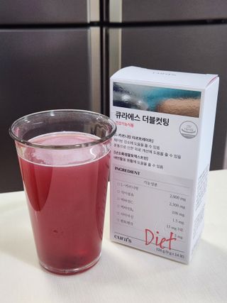 [큐라에스] 최신 다이어트 원료! 6중 기능성 더블컷팅 126g(2주일 분) — 4점을 준 리뷰어가 2023년 12월 올린 사용 사진
