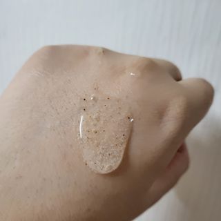 벨먼 내추럴스파 수분광채 스크럽 바디워시 600ml 5종 — 5점을 준 리뷰어가 2022년 5월 올린 사용 사진