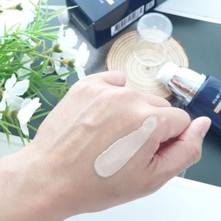 아이앤립 / EYENLIP 아이앤립 루센트 비비크림 2 Color — 5점을 준 리뷰어가 2021년 6월 올린 사용 사진