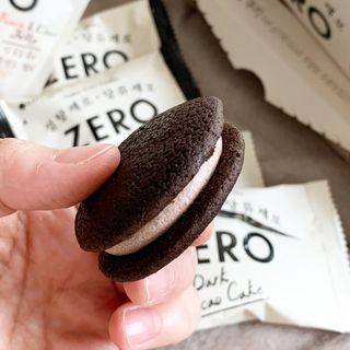 ZERO (초콜릿 칩 쿠키, 카카오 케이크, 후르츠 젤리, 아이스 콜라, 아이스 초코바) — 5점을 준 리뷰어가 2022년 6월 올린 사용 사진
