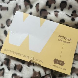 디오르 파인화이트 — 5점을 준 리뷰어가 2022년 1월 올린 사용 사진