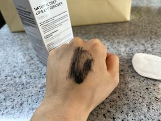 랑벨 내츄럴 딥 립앤아이 리무버 210ml — 5점을 준 리뷰어가 2022년 6월 올린 사용 사진