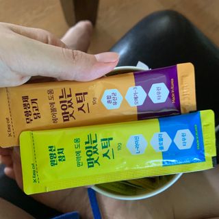 페페로니 맛있는 스틱 - 무항생제 닭고기 15개 + 원양선 참치 15개 — 5점을 준 리뷰어가 2021년 8월 올린 사용 사진