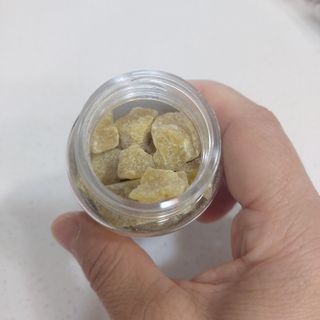 작심연구소 구취제거+충치예방+치아화이트닝 마법의 캔디 덴티팝3종(맛 랜덤 발송) — 4점을 준 리뷰어가 2022년 5월 올린 사용 사진