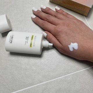 아이레시피 모이스트터치 스포츠 선밀크 50ml (SPF50+ PA+++) — 5점을 준 리뷰어가 2023년 4월 올린 사용 사진