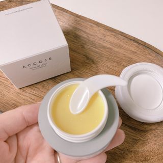아꼬제 바이탈 인 제주 멀티 밤 27g — 5점을 준 리뷰어가 2021년 4월 올린 사용 사진