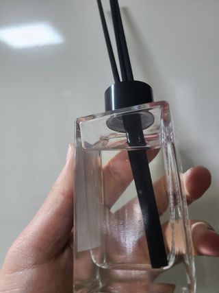 프리미엄 센트문 퍼퓸 디퓨저 100ml — 4점을 준 리뷰어가 2022년 12월 올린 사용 사진