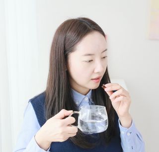 프리마인 홍삼의 강력한 에너지, 이제는 흡수율을 높인 최첨단 캡슐로 간편하게 초고속 충전하세요. — 4.5점을 준 리뷰어가 2022년 12월 올린 사용 사진