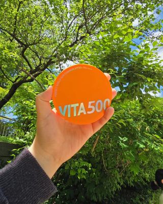 광동생활건강 MF[광동] 비타500✨주름개선·미백·SPF50+🌞퍼펙트쉴드 빅 선쿠션 본품 — 5점을 준 리뷰어가 2024년 5월 올린 사용 사진