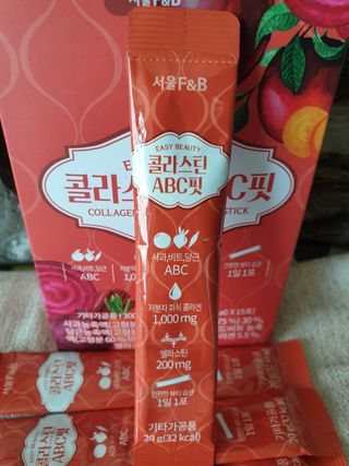 서울에프엔비 콜라스틴 3종 뷰티젤리스틱 45입 [ABC핏 15입 /  석류핏 15입 / 청스피루리나 15입] — 5점을 준 리뷰어가 2021년 8월 올린 사용 사진