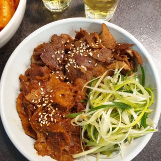 [심플리쿡] 반반연탄불고기, 창화당쫄볶이 SET — 5점을 준 리뷰어가 2021년 2월 올린 사용 사진