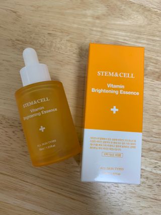체르엠 스템앤셀 비타민 브라이트닝 에센스 30ml 1개 — 5점을 준 리뷰어가 2021년 9월 올린 사용 사진