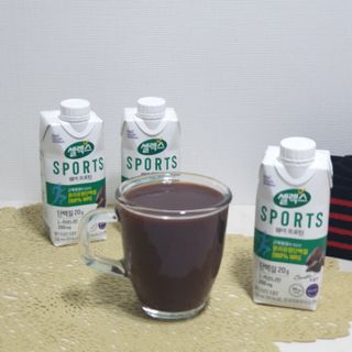 셀렉스스포츠 셀렉스 스포츠 웨이 프로틴 초콜릿 _ 330ml x 12팩 — 5점을 준 리뷰어가 2021년 3월 올린 사용 사진