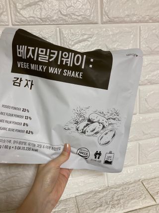 클린24시간 베지밀키웨이 감자 쉐이크 1세트 (5개) — 4.5점을 준 리뷰어가 2022년 9월 올린 사용 사진
