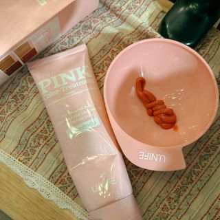 [유니프] 헤어 샤이니 핑크 컬러 트리트먼트240g — 5점을 준 리뷰어가 2023년 12월 올린 사용 사진