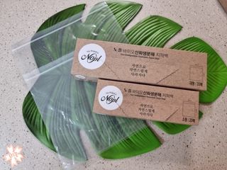 노플(NOPL) 노플 친환경 바이오 산화 생분해  항균 일회용 위생 비닐장갑 100매 + 지퍼백 소형, 대형 — 5점을 준 리뷰어가 2021년 10월 올린 사용 사진