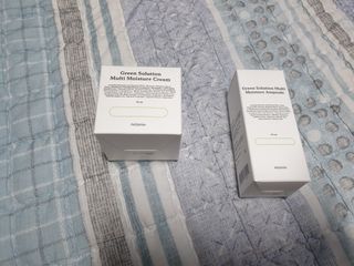 [녹산] 그린 솔루션 멀티 수분 앰플 + 그린 솔루션 멀티 수분크림 — 4점을 준 리뷰어가 2022년 10월 올린 사용 사진