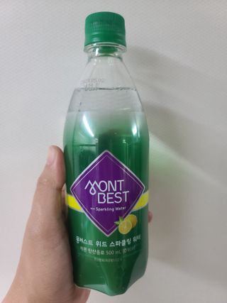몽베스트 Montbest with Sparkling water Lemon OR Lime 20병(랜덤) — 4점을 준 리뷰어가 2022년 8월 올린 사용 사진
