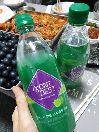 몽베스트 Montbest with Sparkling water Lime20병 — 5점을 준 리뷰어가 2021년 10월 올린 사용 사진
