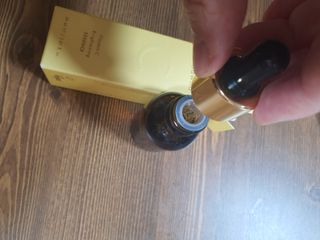 스킨큐어 산다화 비타민c 화이트닝 에센스 30ml — 5점을 준 리뷰어가 2023년 12월 올린 사용 사진