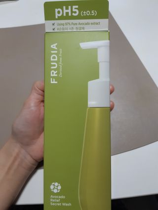 [후르디아] 아보카도 약산성 비건 여성 청결제 — 5점을 준 리뷰어가 2021년 3월 올린 사용 사진