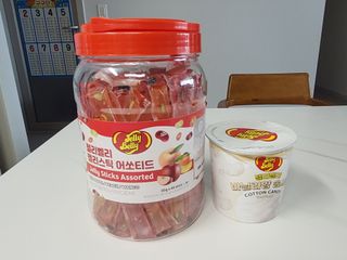 젤리벨리 젤리스틱 어쏘티드 900g — 5점을 준 리뷰어가 2022년 8월 올린 사용 사진