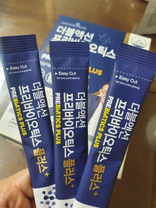 메이준뉴트리 더블액션 프리바이오틱스 플러스+ — 5점을 준 리뷰어가 2021년 6월 올린 사용 사진