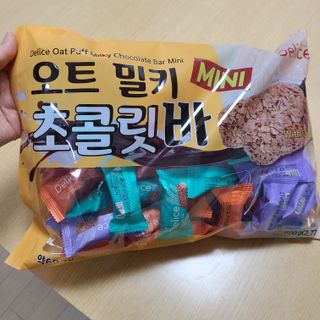 델리스 오트 밀키 초콜릿 바 — 5점을 준 리뷰어가 2022년 4월 올린 사용 사진