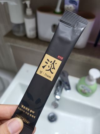 담소은 자극없는 무알콜 휴대용 한방가글 스틱 가글담 — 5점을 준 리뷰어가 2022년 10월 올린 사용 사진