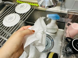 부직포나라 중금속유해물질ZERO 뜯어쓰는 주방 일회용수세미 60매 2매 — 4점을 준 리뷰어가 2022년 10월 올린 사용 사진