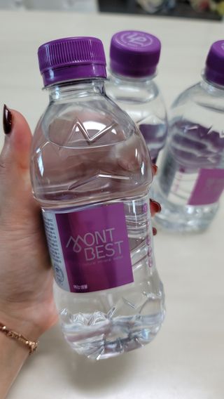 몽베스트 [MONTBEST] 330mL 20병 — 4.5점을 준 리뷰어가 2021년 10월 올린 사용 사진