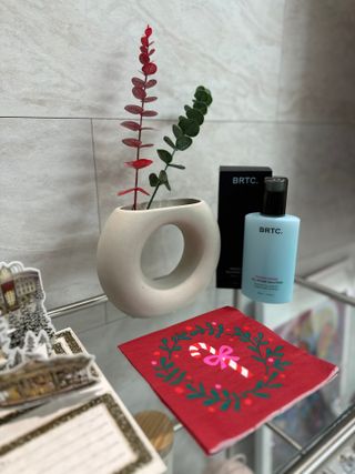 비알티씨 BRTC 파워 옴므 올인원 솔루션 200ml — 5점을 준 리뷰어가 2022년 12월 올린 사용 사진